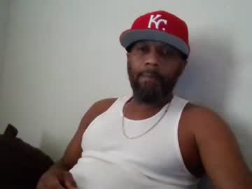 Cockslanger39 Chaturbate stream image from December 24, 2025