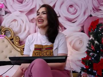 Hessahessy Chaturbate stream image from December 24, 2025