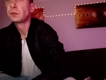 Lukaszwegrzyn32117 Chaturbate stream image from December 24, 2025