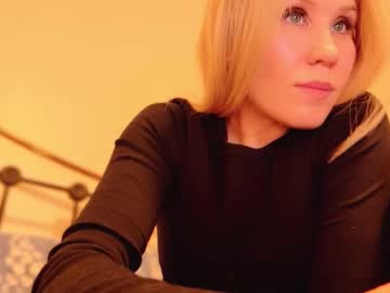 Myassistant Chaturbate stream image from December 24, 2025
