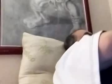 Hairyspermballs Chaturbate stream image from December 24, 2025