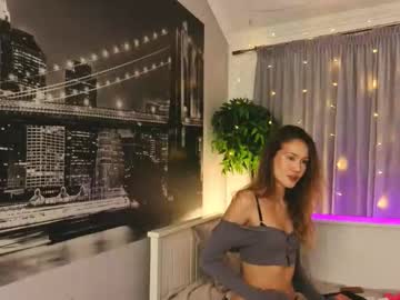 Poli_Molly Chaturbate stream image from December 24, 2025