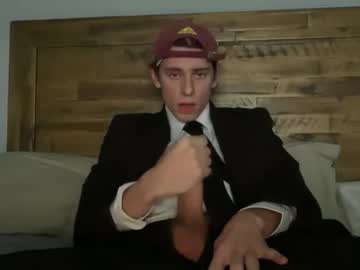 Druwfusx Chaturbate stream image from December 24, 2025