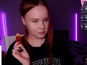 Mi_Cherry Chaturbate stream image from December 25, 2025