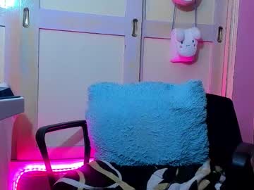 Lucy_S3x Chaturbate stream image from December 25, 2025