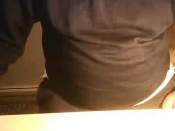Ahmole Chaturbate stream image from December 25, 2025