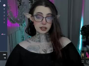 Dixipixi_ Chaturbate stream image from December 25, 2025