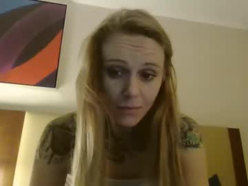 Rdropdtop Chaturbate stream image from December 25, 2025