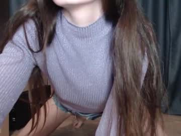Elliewalkersdreamgirl Chaturbate stream image from December 25, 2025