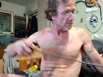 Ahardmaniam Chaturbate stream image from December 25, 2025