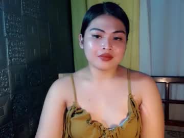 Lovelyrhean Chaturbate stream image from December 25, 2025