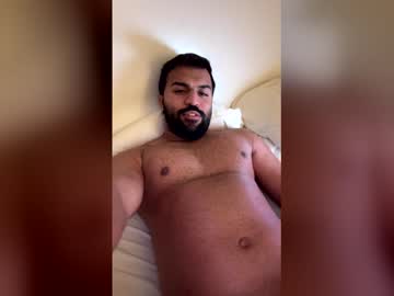 Belrevee Chaturbate stream image from December 25, 2025