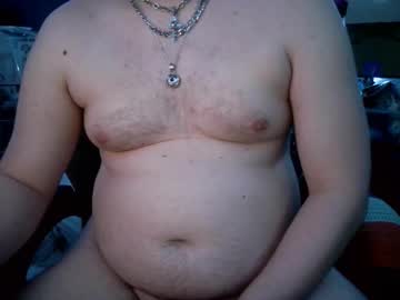 Gutlvr Chaturbate stream image from December 25, 2025