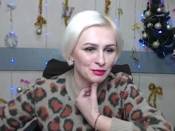 Oliviahorst Chaturbate stream image from December 25, 2025