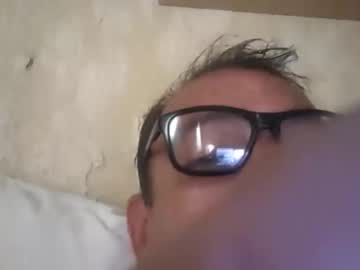 Squirtinghottop Chaturbate stream image from December 25, 2025