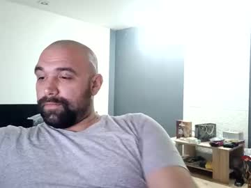 Anillusi0n Chaturbate stream image from December 25, 2025
