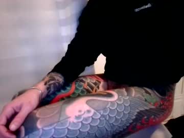 Newflavor1 Chaturbate stream image from December 25, 2025