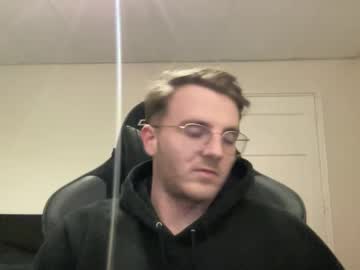 Hornymiker Chaturbate stream image from December 25, 2025