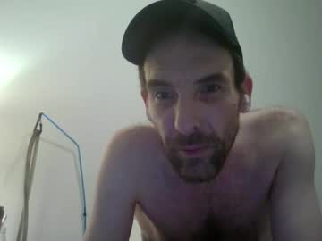 Jidogg83 Chaturbate stream image from December 26, 2025