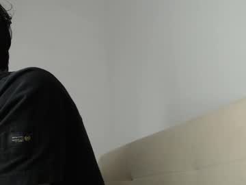 Khevinlopezonig Chaturbate stream image from December 26, 2025