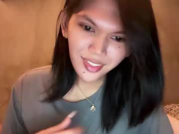 Esilchan Chaturbate stream image from December 26, 2025
