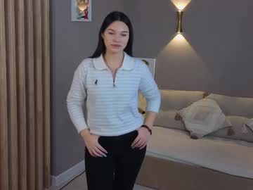 Instashorts Chaturbate stream image from December 26, 2025