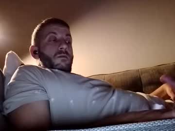 Johnnypoly Chaturbate stream image from December 26, 2025