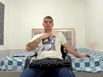 Simonkeler Chaturbate stream image from December 26, 2025