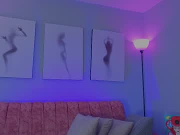 Julianna_Saenz Chaturbate stream image from December 26, 2025