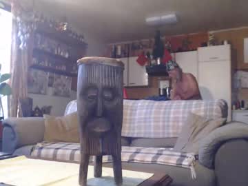 Lovetobenaked10 Chaturbate stream image from December 26, 2025