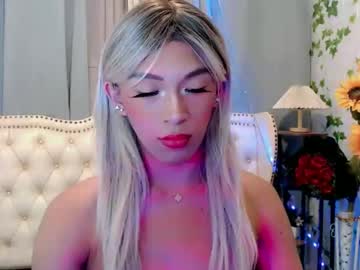Clinalynxx Chaturbate stream image from December 26, 2025