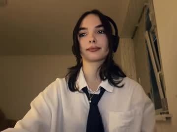Dennisethuman Chaturbate stream image from December 26, 2025