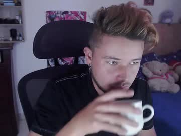 Johanleonsweetboy Chaturbate stream image from December 26, 2025