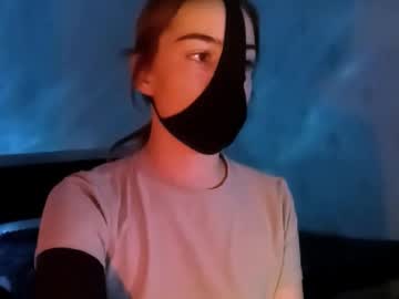 Lavinda_Lin Chaturbate stream image from December 26, 2025