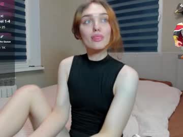 Emiliarhodes Chaturbate stream image from December 26, 2025