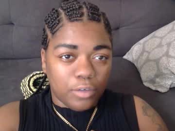 Bigbootibambii Chaturbate stream image from December 26, 2025