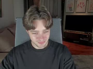Mannyforreal Chaturbate stream image from December 26, 2025