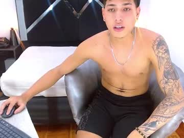 Marquino_ Chaturbate stream image from December 26, 2025