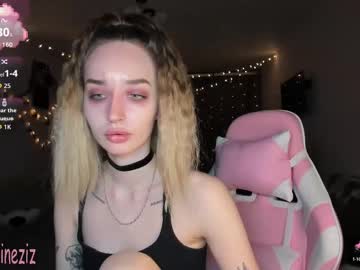 Merryl_Clark Chaturbate stream image from December 26, 2025