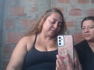 Dora_Brown Chaturbate stream image from December 26, 2025
