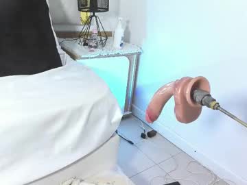 Luna_Naughty1 Chaturbate stream image from December 26, 2025