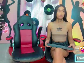_Nickyminach Chaturbate stream image from December 26, 2025
