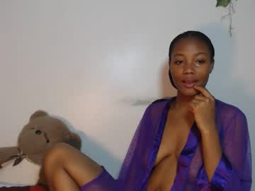 Skyqueen0 Chaturbate stream image from December 26, 2025