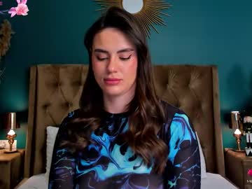 Calimoon_ Chaturbate stream image from December 26, 2025