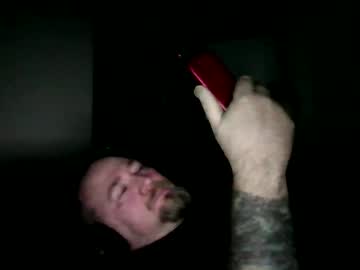 Frankthebikemessenger Chaturbate stream image from December 26, 2025