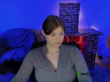 Nikol_Kitt Chaturbate stream image from December 26, 2025