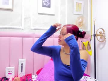 Hoollyhendrix Chaturbate stream image from December 26, 2025