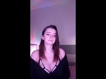 Mia_Muuur Chaturbate stream image from December 26, 2025