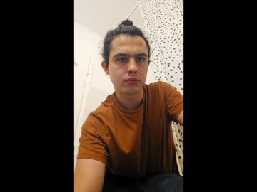 Gbz17 Chaturbate stream image from December 26, 2025