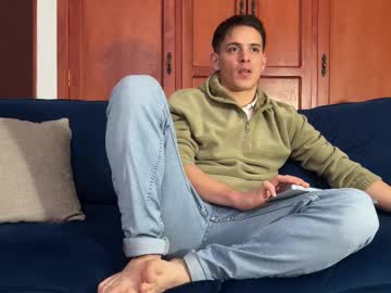 Liam_Enzho Chaturbate stream image from December 26, 2025